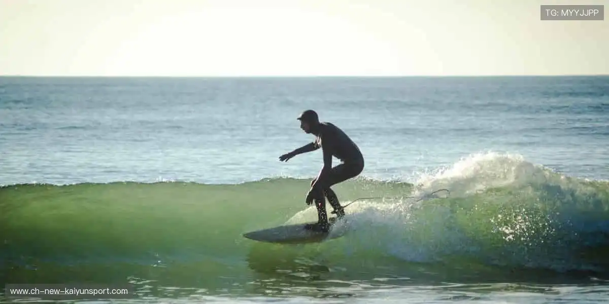 ⚽ 球迷的专属装备库，你的热爱值得拥有！🎁